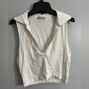 Zara Jacquard polo Sz small white sleeveless crop top w/ collar & deep v neck